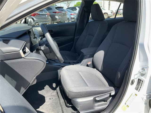 2023 Toyota Corolla LE 7