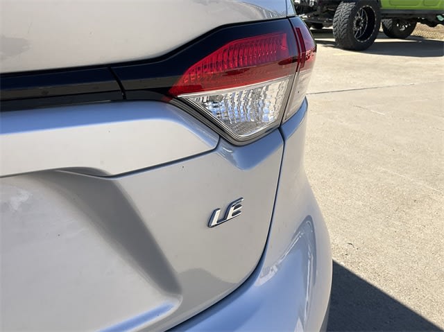 2023 Toyota Corolla LE 21