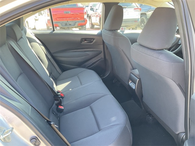 2023 Toyota Corolla LE 23