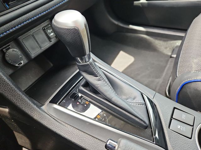 Thumbnail: 2018 Toyota Corolla - 14