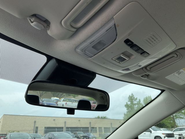 Thumbnail: 2021 Toyota Corolla - 26