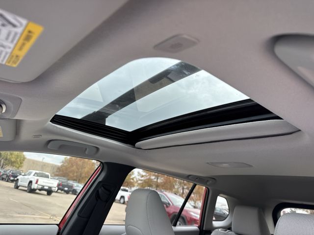 Thumbnail: 2026 Toyota Corolla Cross - 23