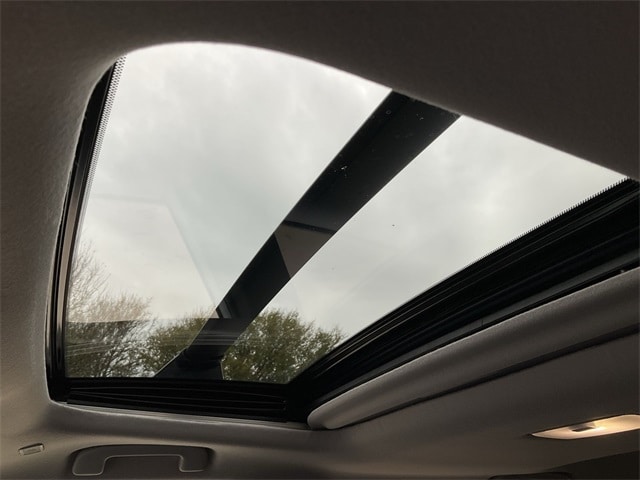 Thumbnail: 2026 Toyota Corolla Cross - 23