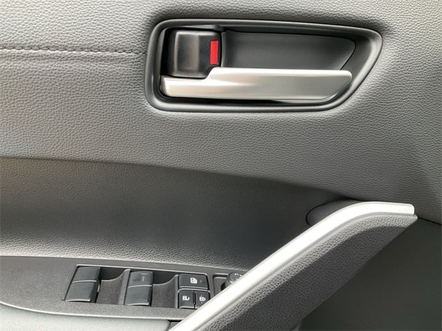 Thumbnail: 2026 Toyota Corolla Cross - 22