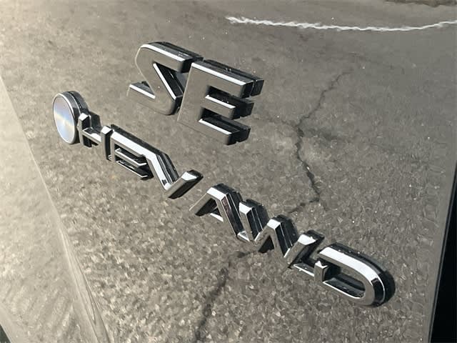 Thumbnail: 2025 Toyota Corolla Cross - 14