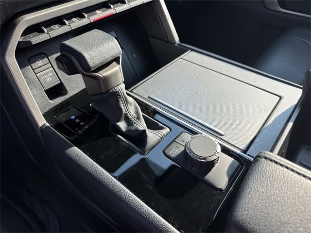 Thumbnail: 2024 Toyota Sequoia - 14