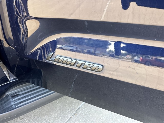 Thumbnail: 2024 Toyota Sequoia - 6