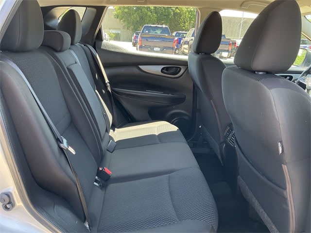 Thumbnail: 2019 Nissan Rogue Sport - 11