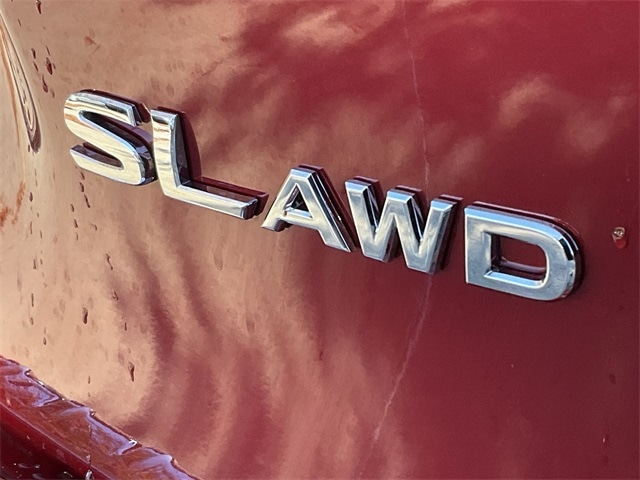 Thumbnail: 2020 Nissan Rogue Sport - 6