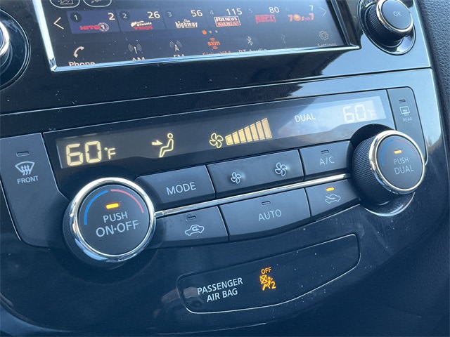 Thumbnail: 2020 Nissan Rogue Sport - 27