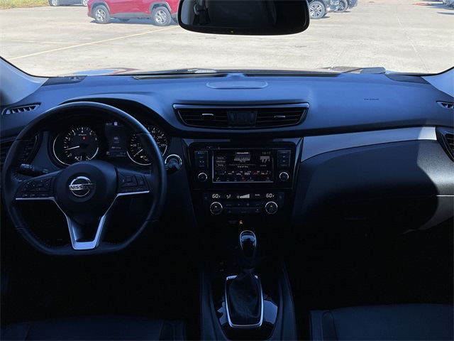 Thumbnail: 2020 Nissan Rogue Sport - 8