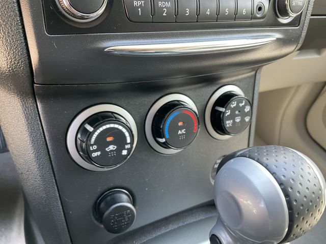 Thumbnail: 2015 Nissan Rogue - 27