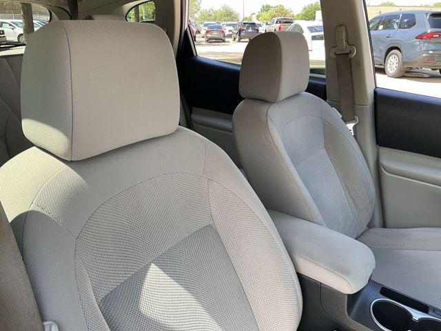 Thumbnail: 2015 Nissan Rogue - 12