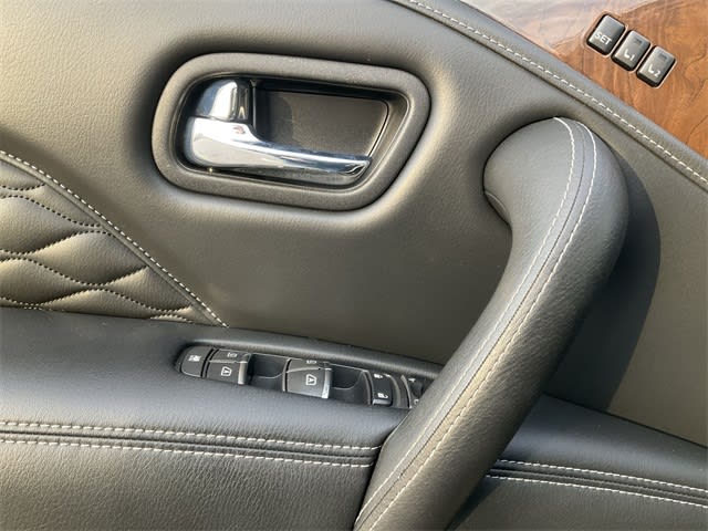 Thumbnail: 2018 INFINITI QX80 - 22