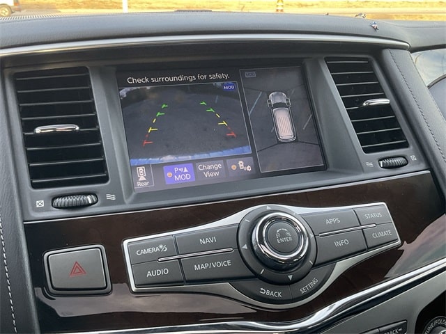 Thumbnail: 2018 INFINITI QX80 - 25