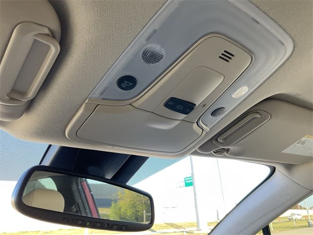 Thumbnail: 2019 Toyota Prius - 26