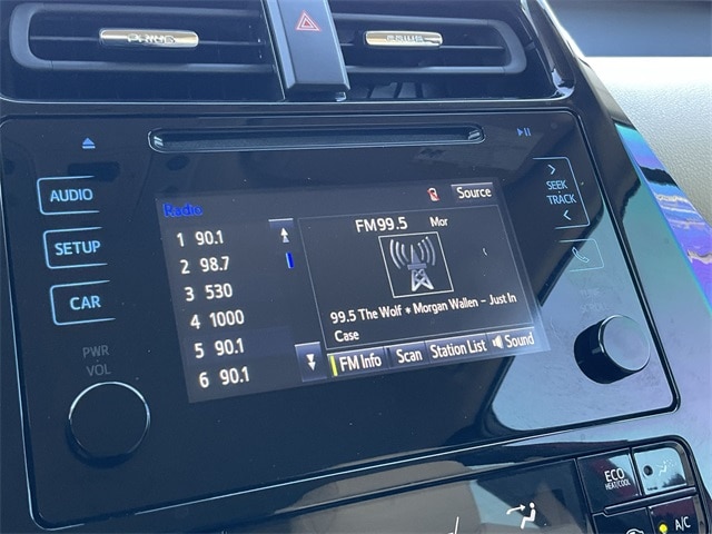 Thumbnail: 2019 Toyota Prius - 13