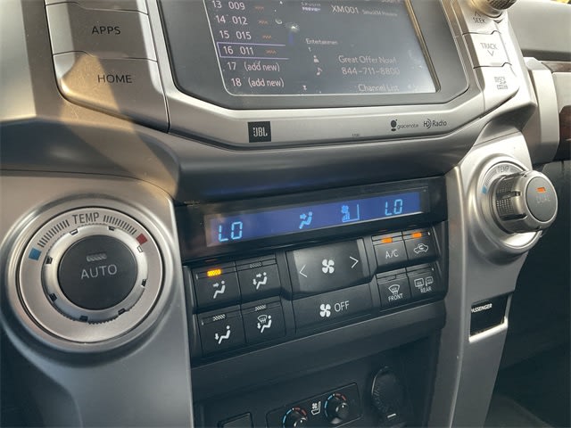 Thumbnail: 2015 Toyota 4Runner - 19