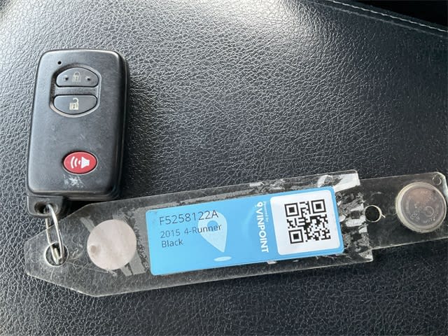 Thumbnail: 2015 Toyota 4Runner - 8