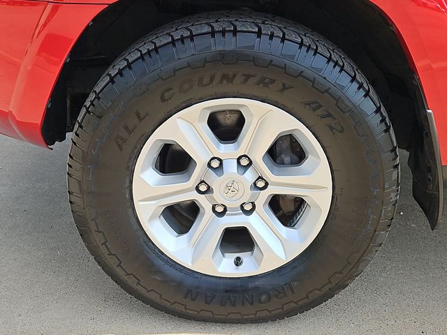 Thumbnail: 2024 Toyota 4Runner - 8