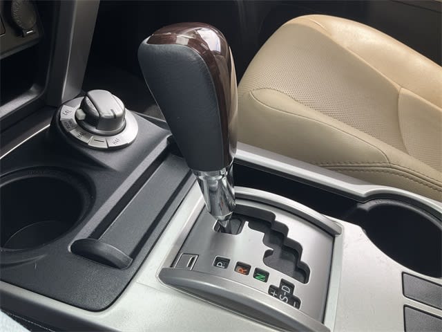 2022 Toyota 4Runner Limited 13