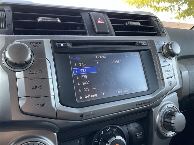 Thumbnail: 2016 Toyota 4Runner - 12