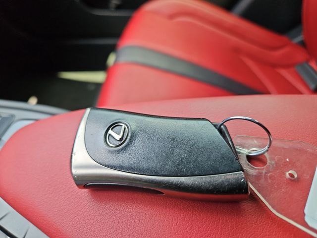 Thumbnail: 2019 Lexus UX - 30