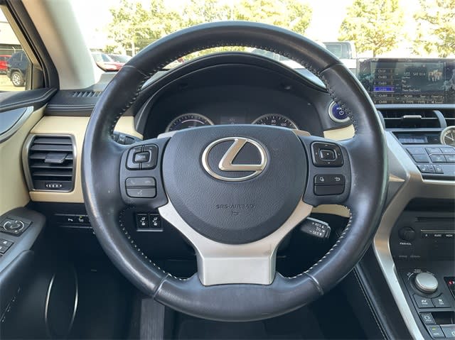 2015 Lexus NX Hybrid 300h 12