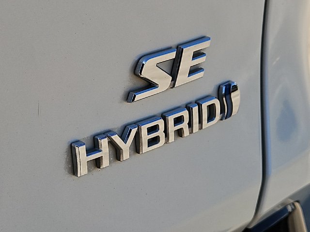 Thumbnail: 2022 Toyota RAV4 - 6