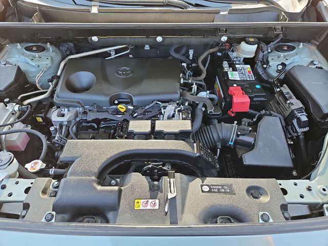 Thumbnail: 2019 Toyota RAV4 - 9