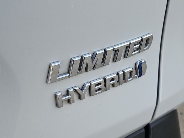 Thumbnail: 2024 Toyota RAV4 - 6