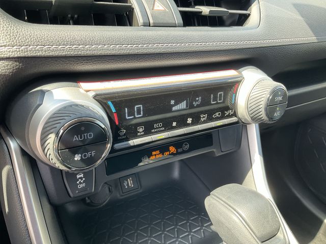 Thumbnail: 2025 Toyota RAV4 - 27