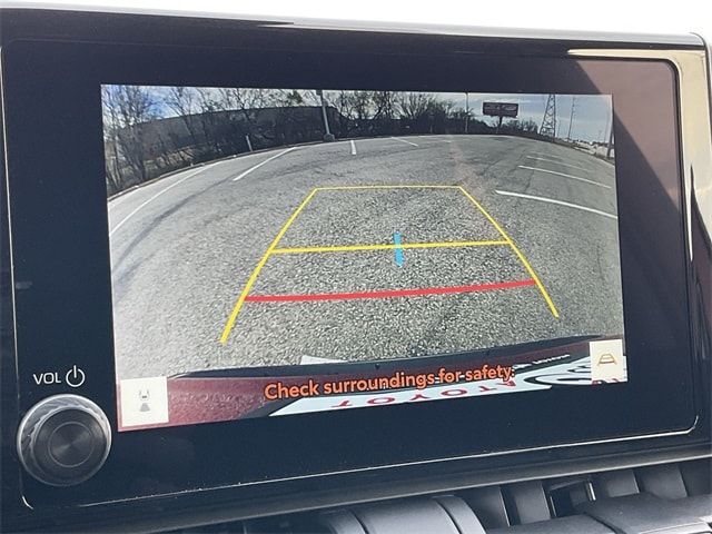 Thumbnail: 2025 Toyota RAV4 - 25