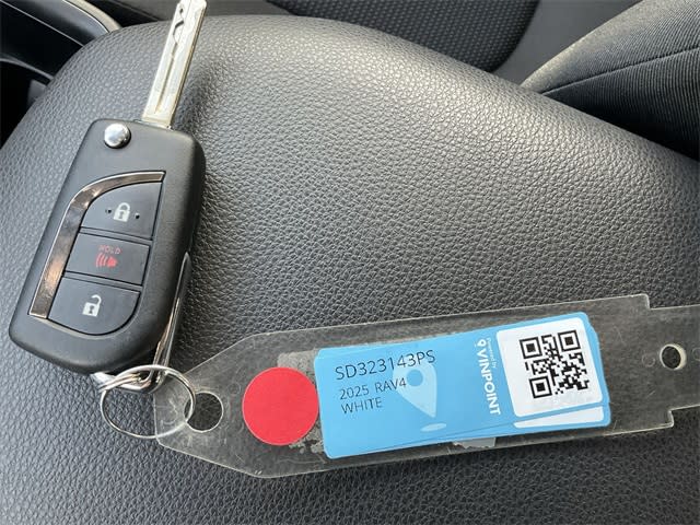 Thumbnail: 2025 Toyota RAV4 - 15