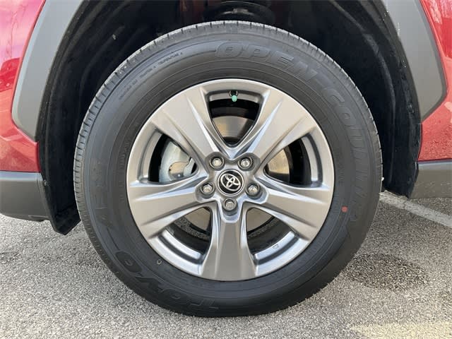 Thumbnail: 2025 Toyota RAV4 - 6