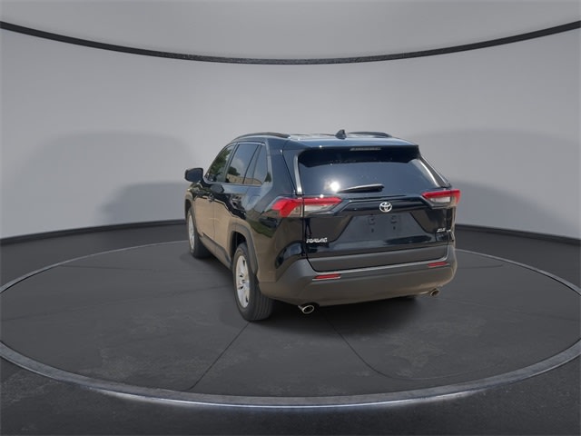 2021 Toyota RAV4 XLE 5