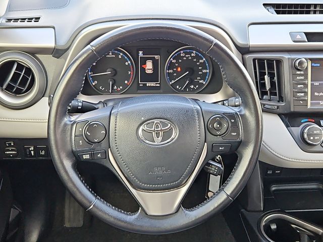 Thumbnail: 2017 Toyota RAV4 - 13