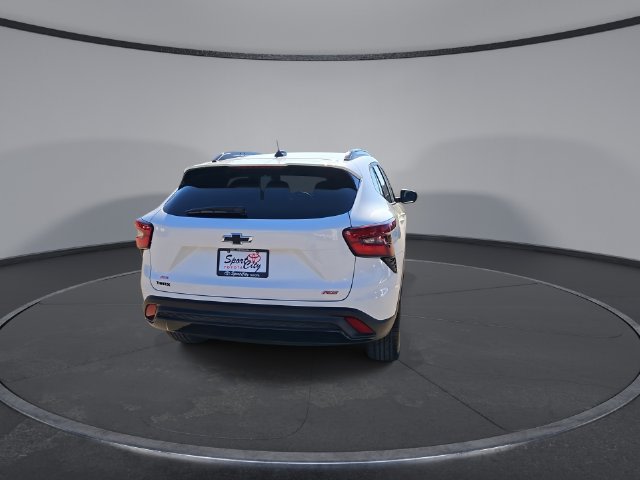 Thumbnail: 2024 Chevrolet Trax - 17