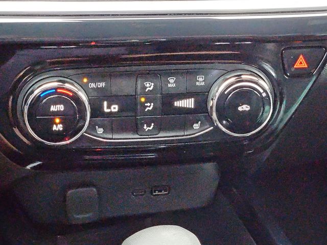 Thumbnail: 2025 Chevrolet Trax - 28