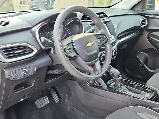Thumbnail: 2023 Chevrolet TrailBlazer - 2