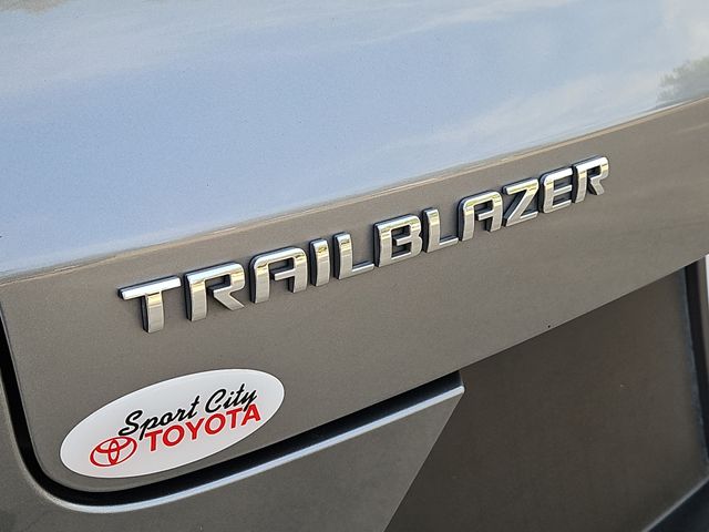 Thumbnail: 2023 Chevrolet TrailBlazer - 7