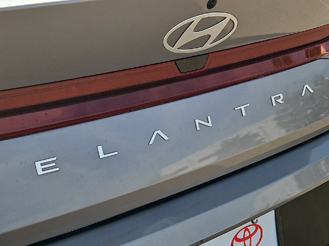 Thumbnail: 2024 Hyundai Elantra - 6
