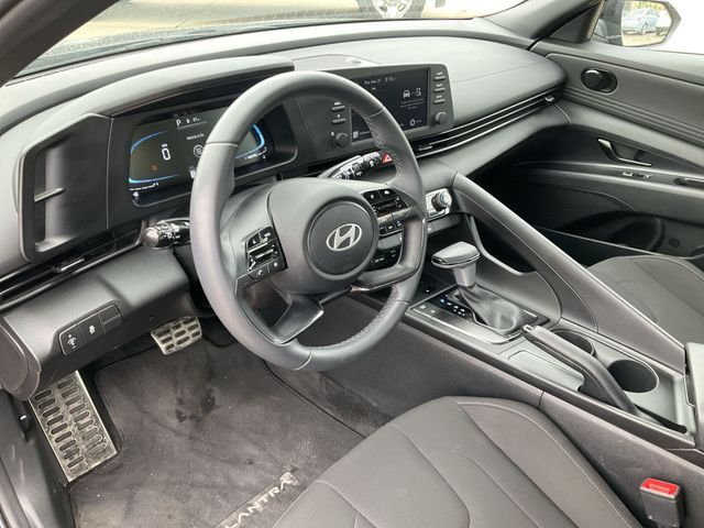 Thumbnail: 2025 Hyundai Elantra - 2