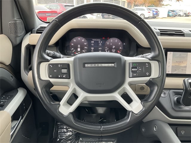 Thumbnail: 2023 Land Rover Defender - 10