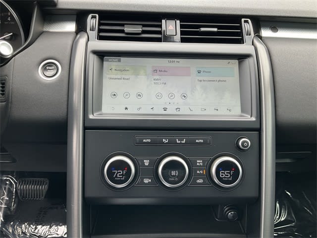 2020 Land Rover Discovery Landmark Edition 11