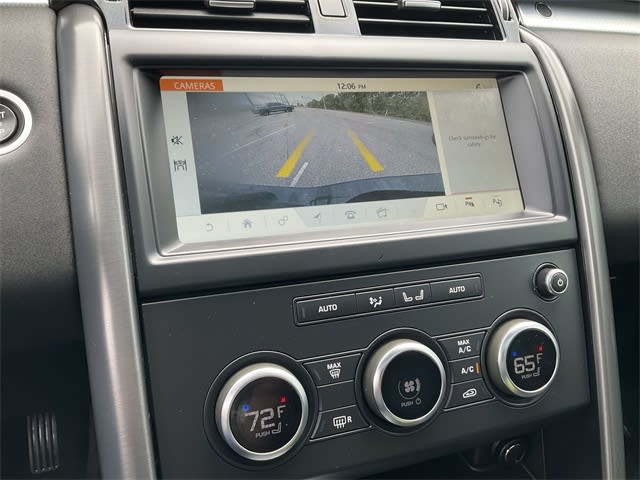 2020 Land Rover Discovery Landmark Edition 25