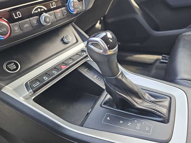 Thumbnail: 2021 Audi Q3 - 16