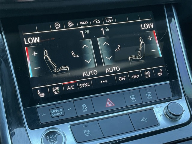 Thumbnail: 2023 Audi Q8 - 20