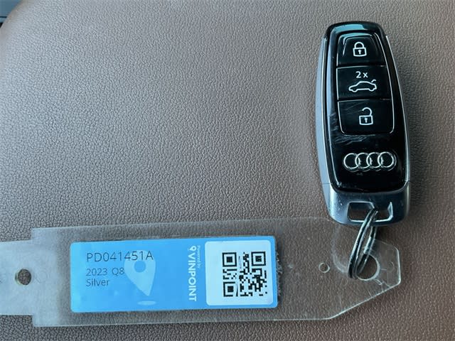 Thumbnail: 2023 Audi Q8 - 8