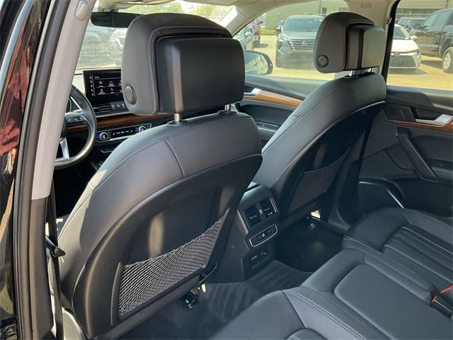 2022 Audi Q5 Premium 10